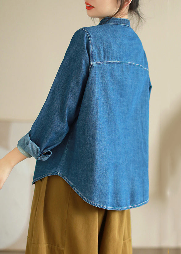 Effortlessly Elegant Shirt with a Timeless Design