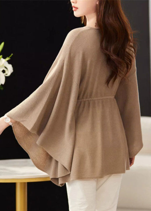 A Vintage Style Top with Delicate Timeless Details