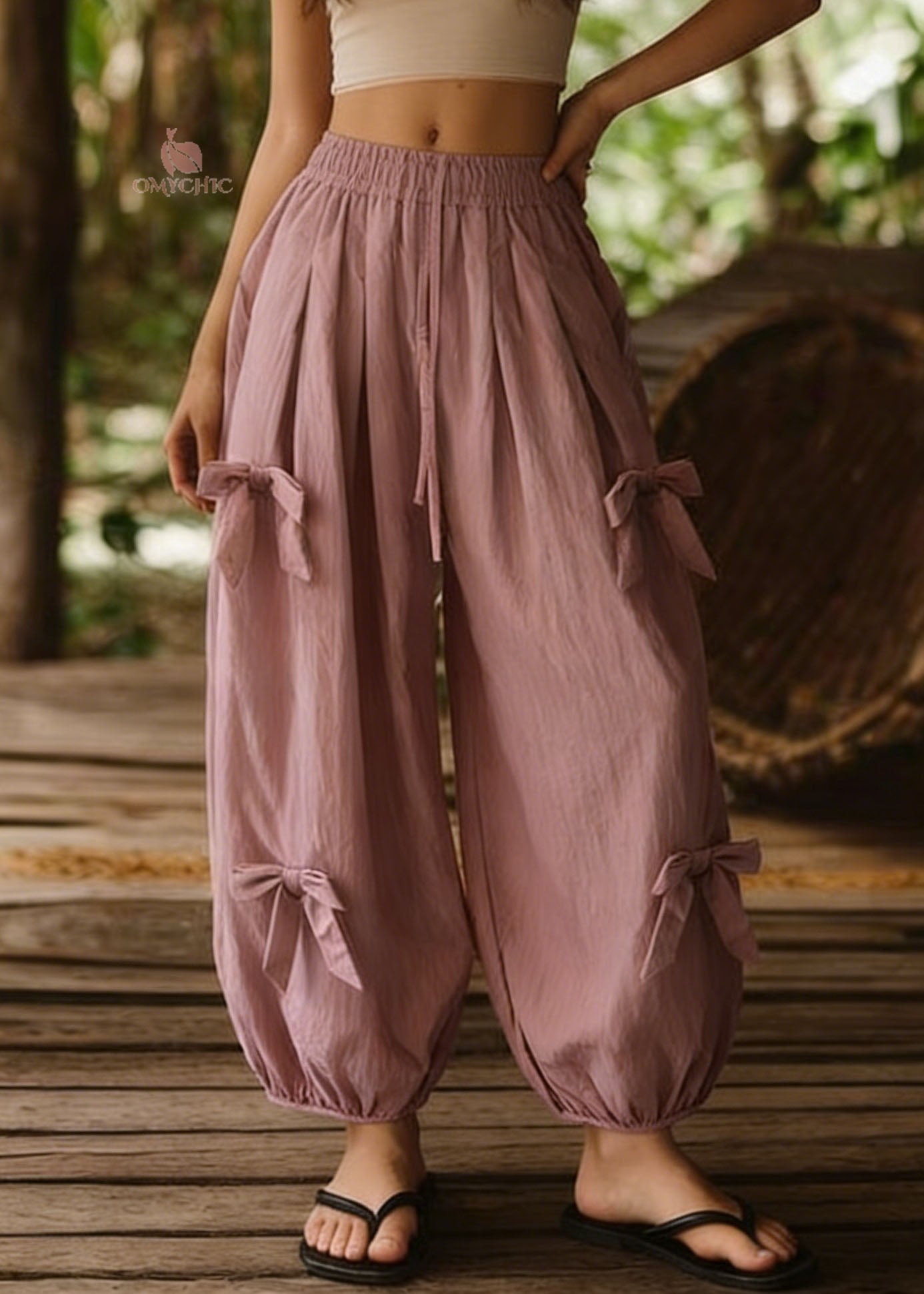 Well Tailored Pants with a Graceful Silhouette
