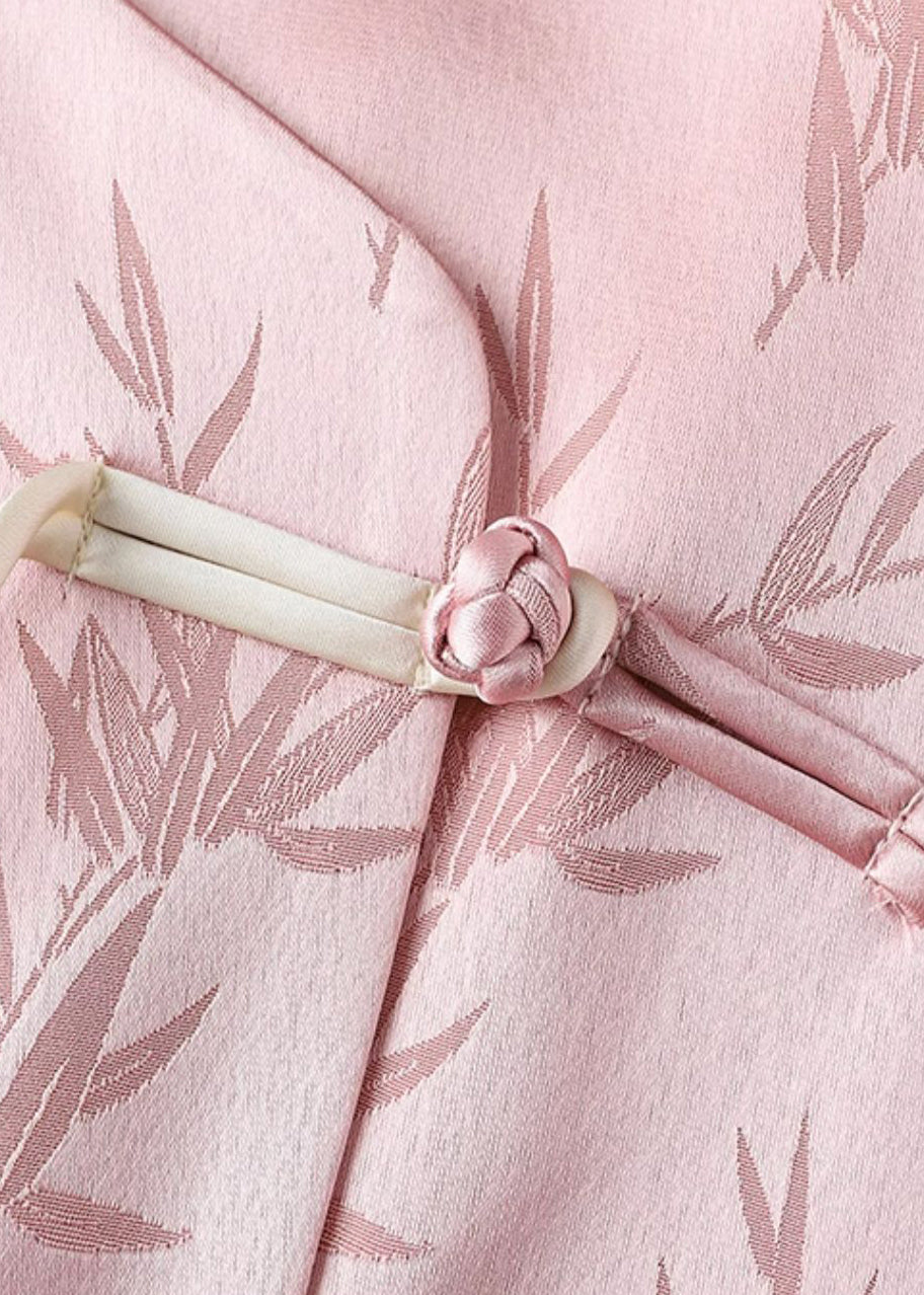 Gracefully Styled Coat for Any Occasion