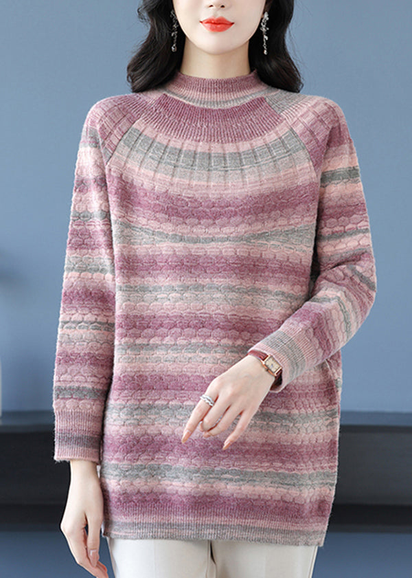 Effortlessly Elegant Sweater with a Timeless Design