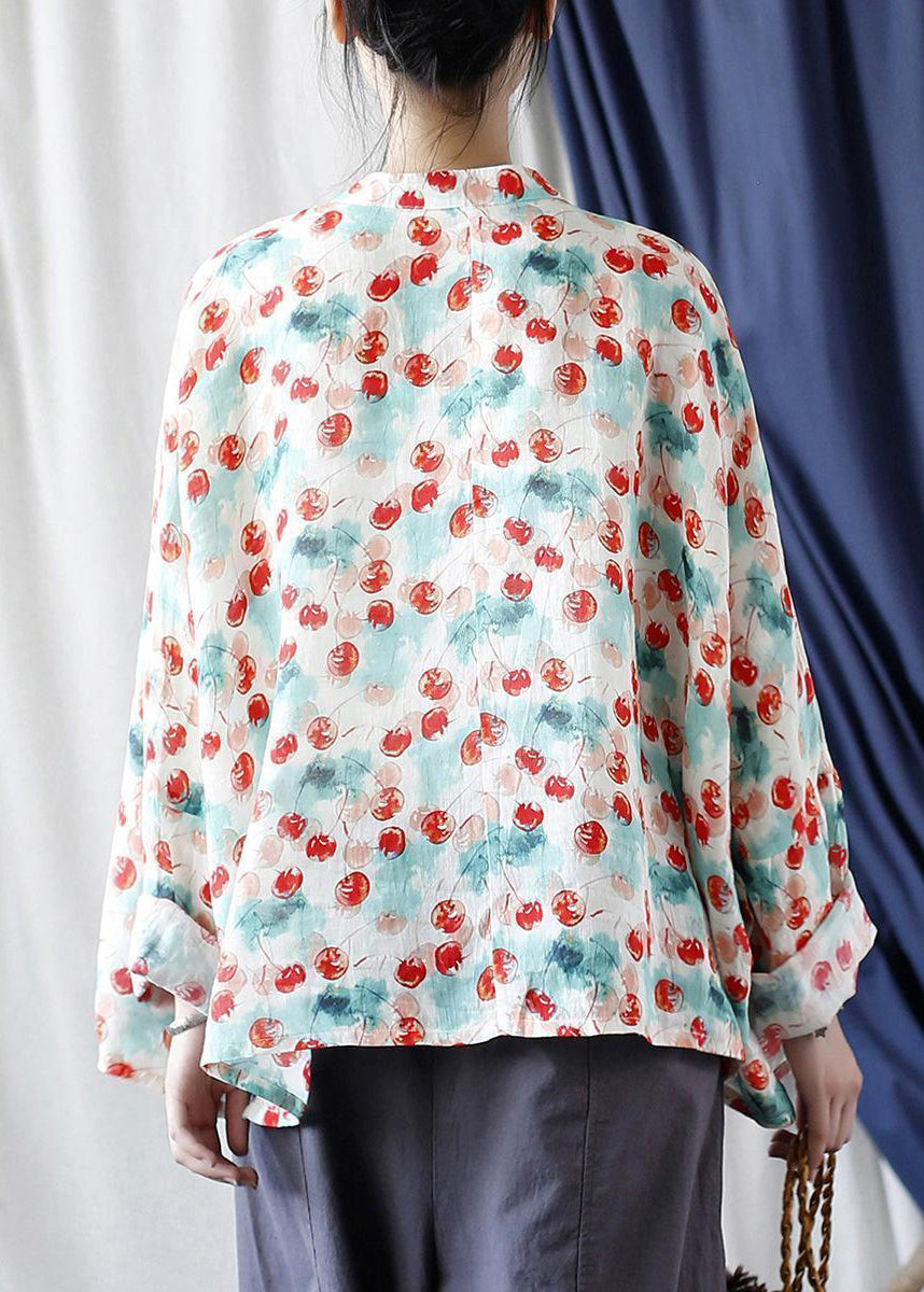 Classic Vintage Blouse with a Flattering Fit