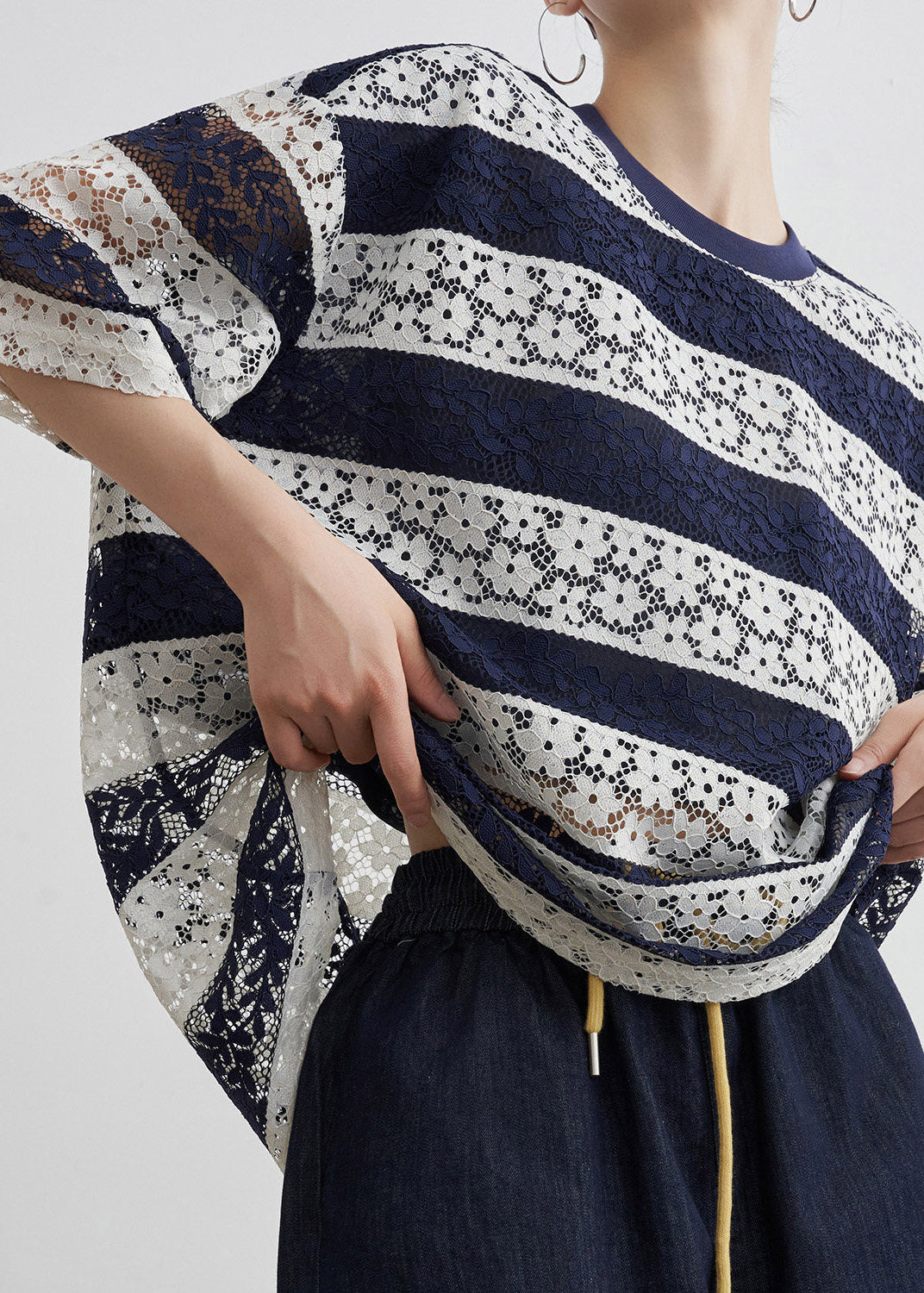 Effortlessly Elegant Top with a Timeless Design