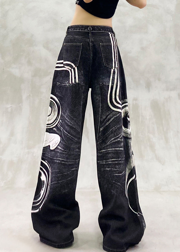 Effortlessly Elegant Pants with a Timeless Design