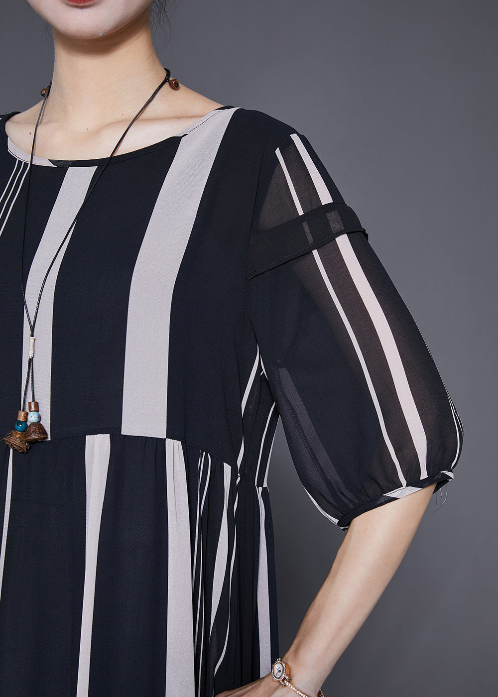 Classic Vintage & Enduringly Stylish Dress