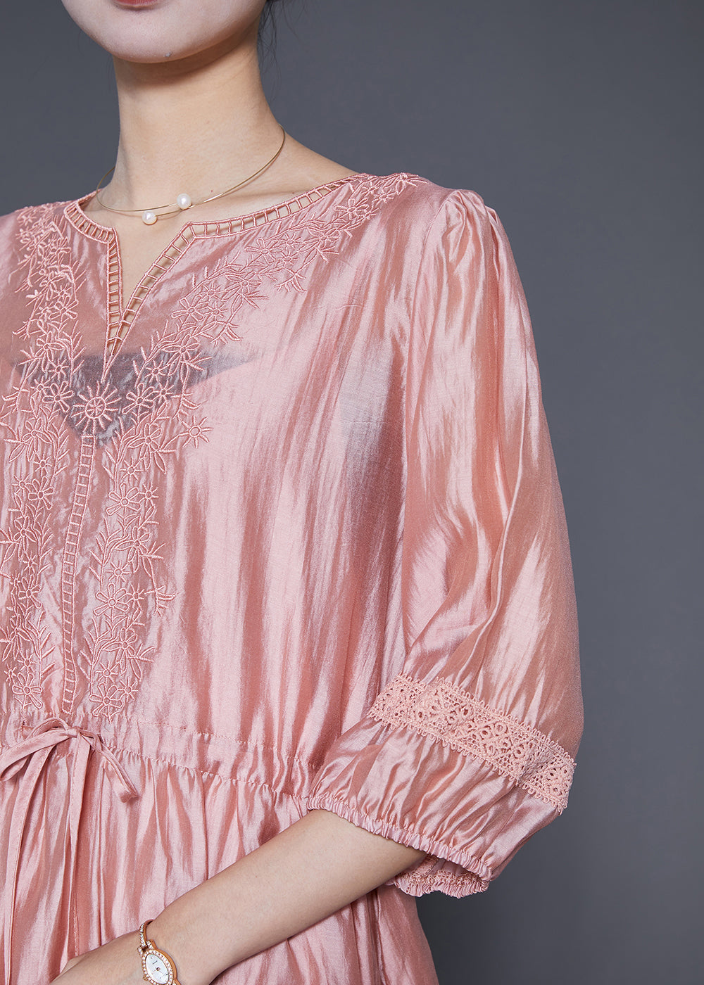 Beautifully Crafted Dress in a Classic Style