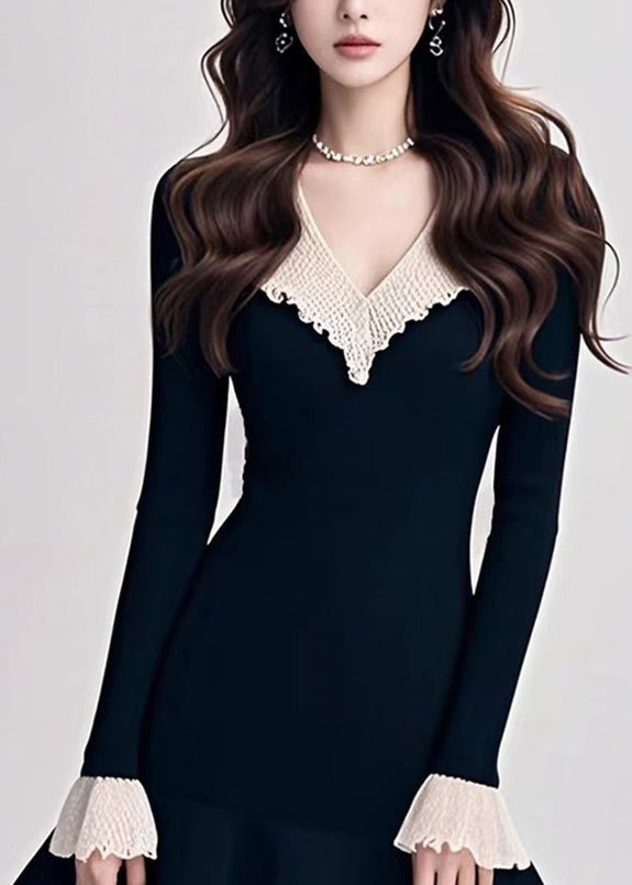 Classic Vintage Sweater with a Flattering Fit