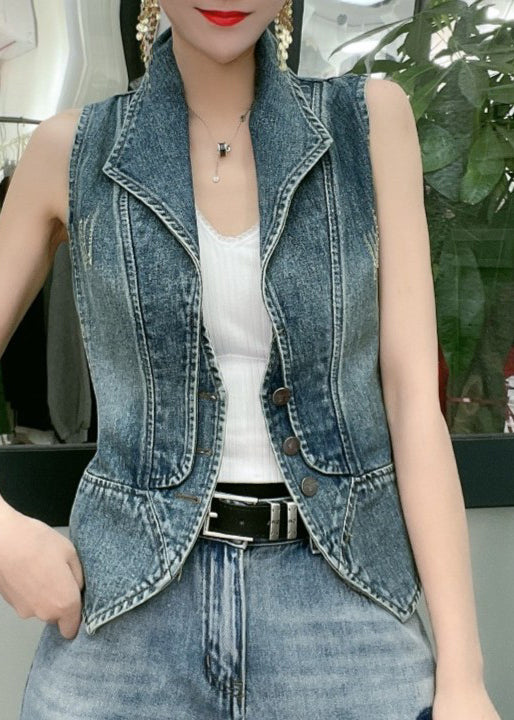 Polished Garment with an Effortless Classic Look