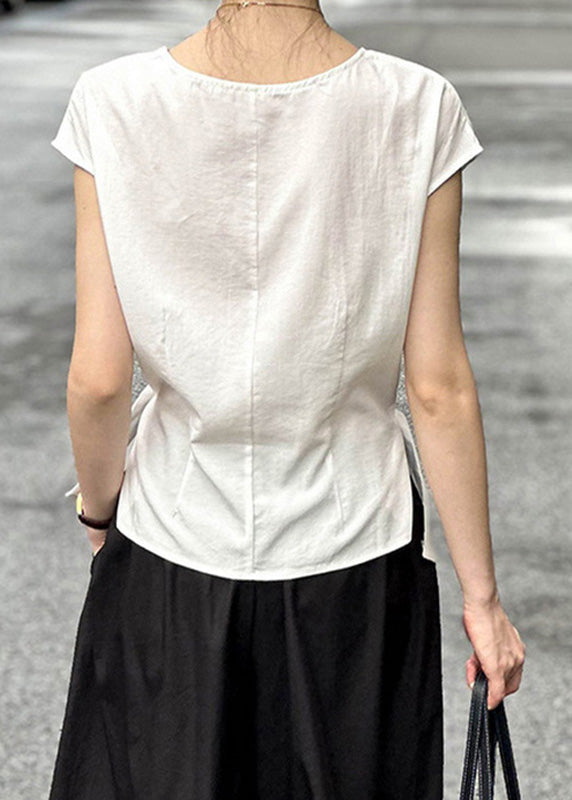 Polished Top with an Effortless Classic Look