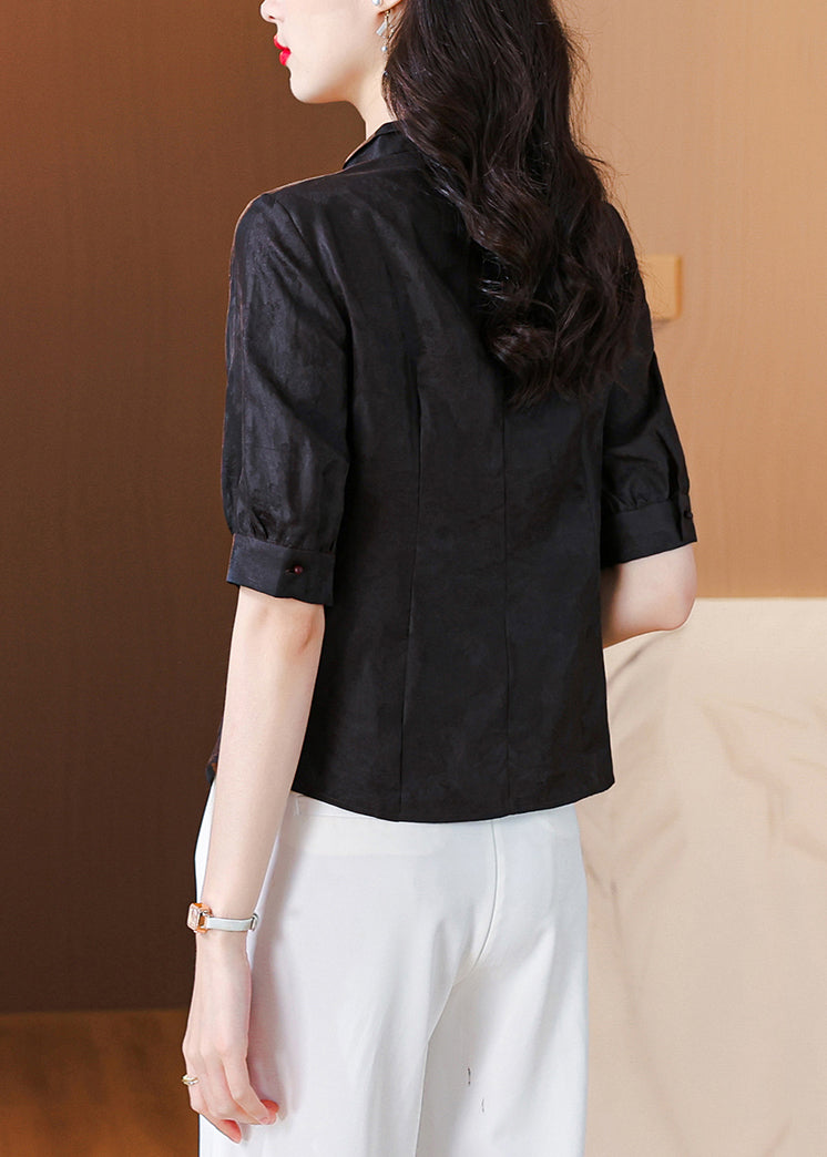 Sophisticated Shirt with a Clean Classic Look