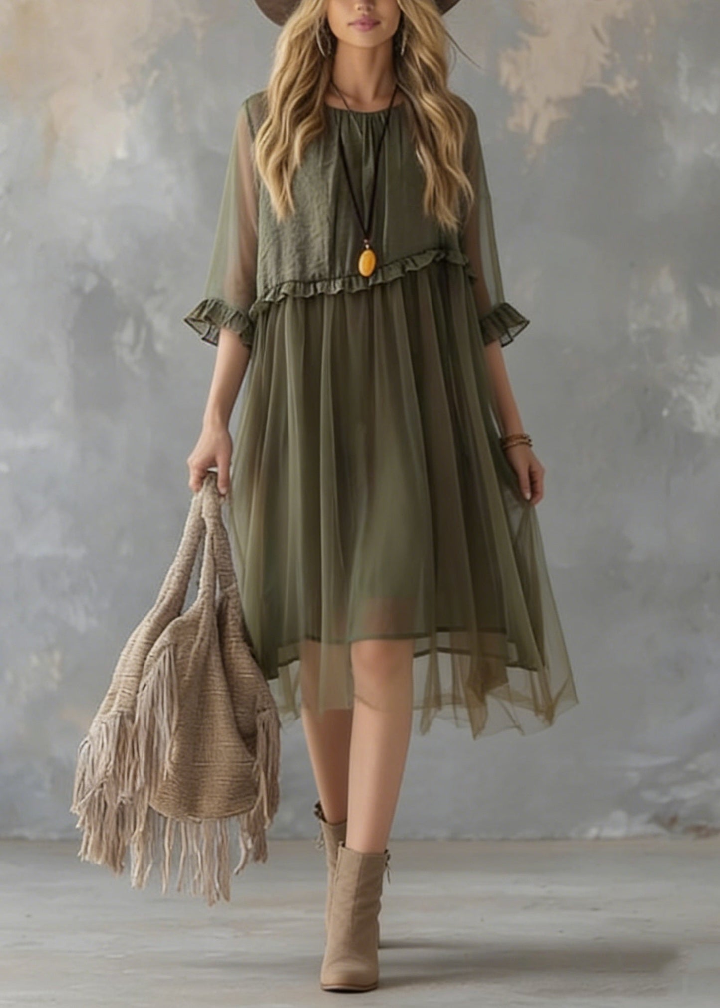 Beautifully Crafted Dress in a Classic Style