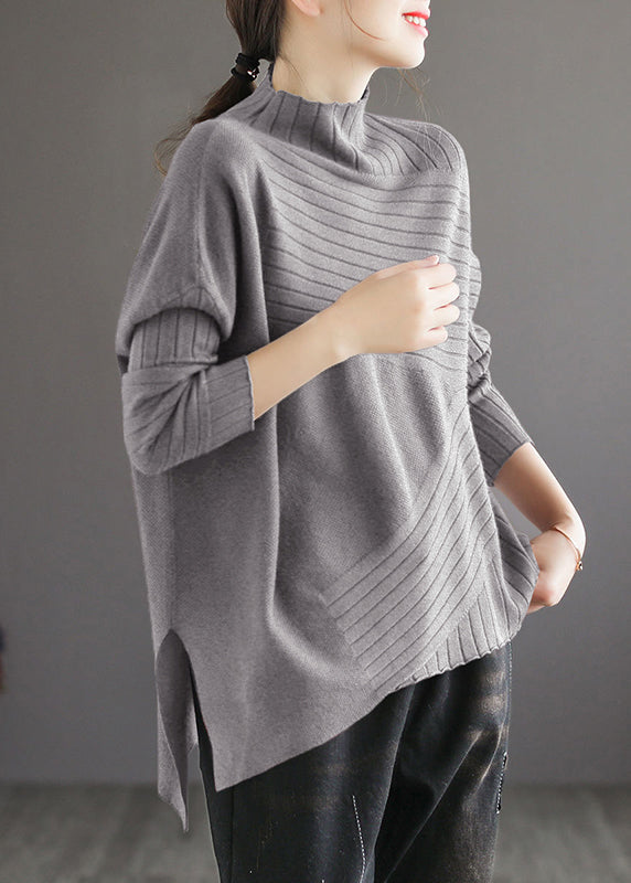 Classic Vintage Sweater with a Flattering Fit