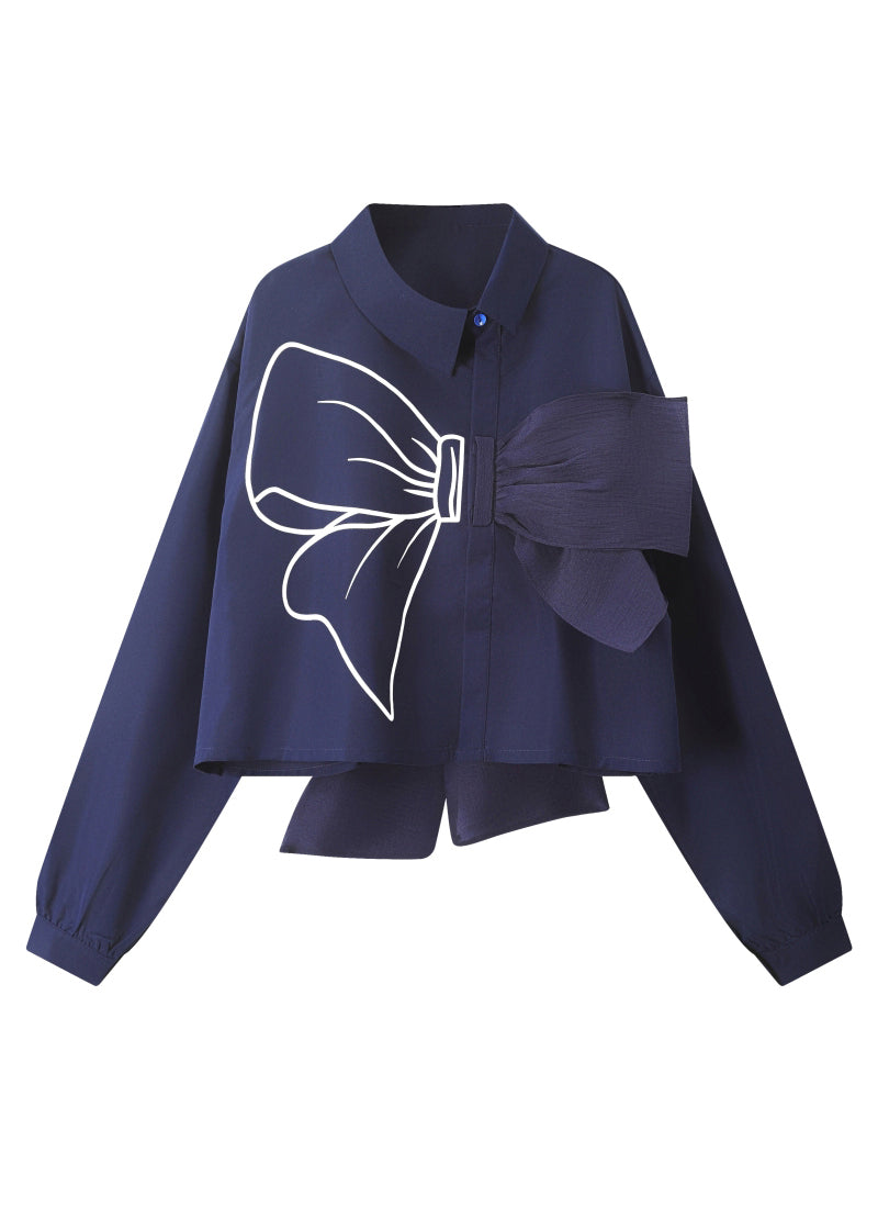 Well Tailored Blouse with a Graceful Silhouette