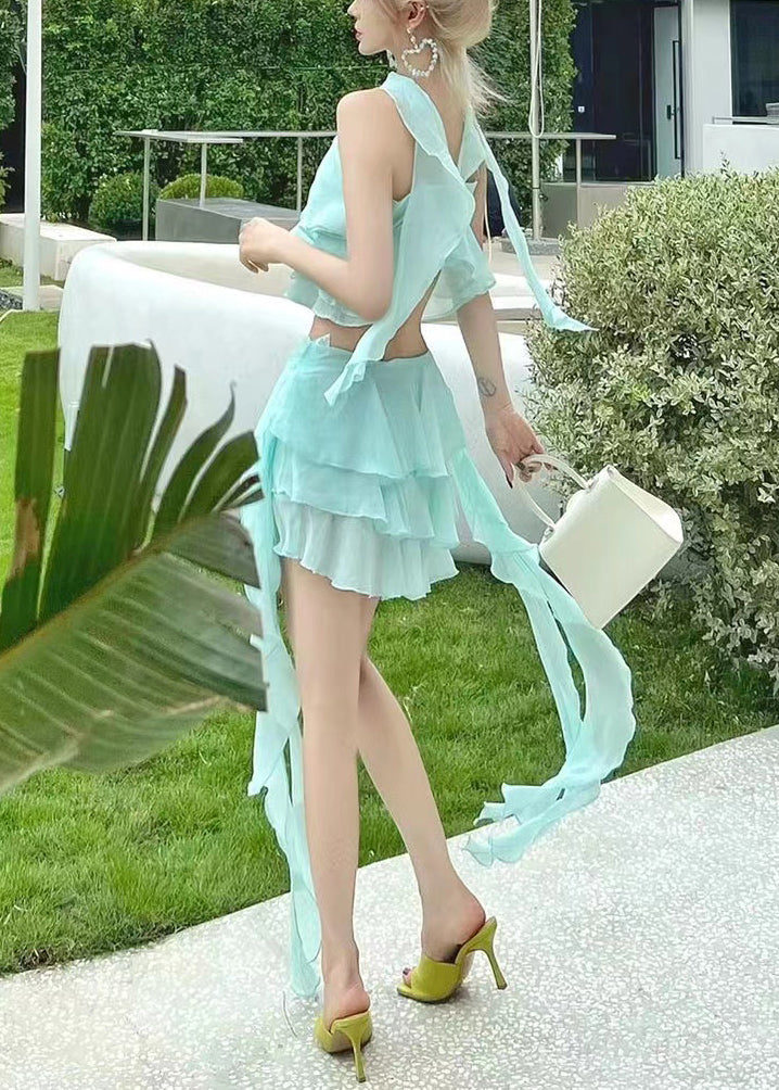 Beautifully Finished Garment in a Timeless Design