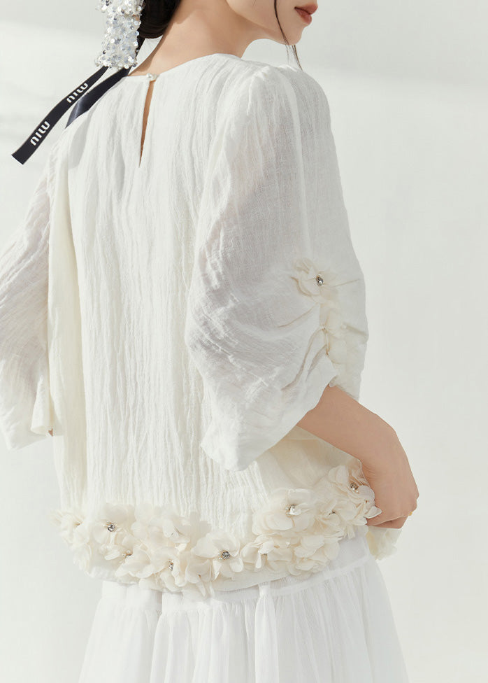 Beautifully Finished Top in a Timeless Design