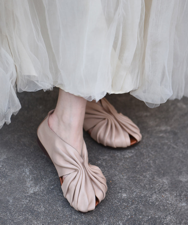 Graceful Orthopedic Sandals for Modern Look