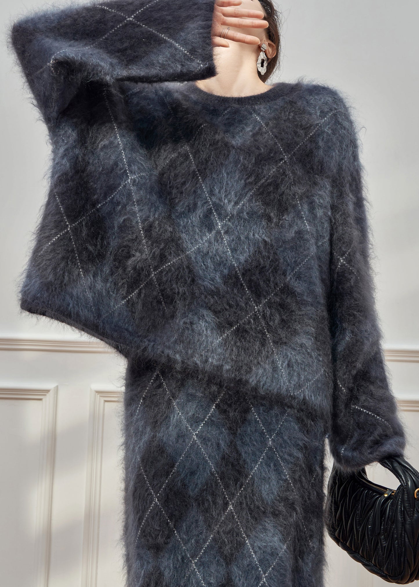 Beautifully Finished Garment in a Timeless Design