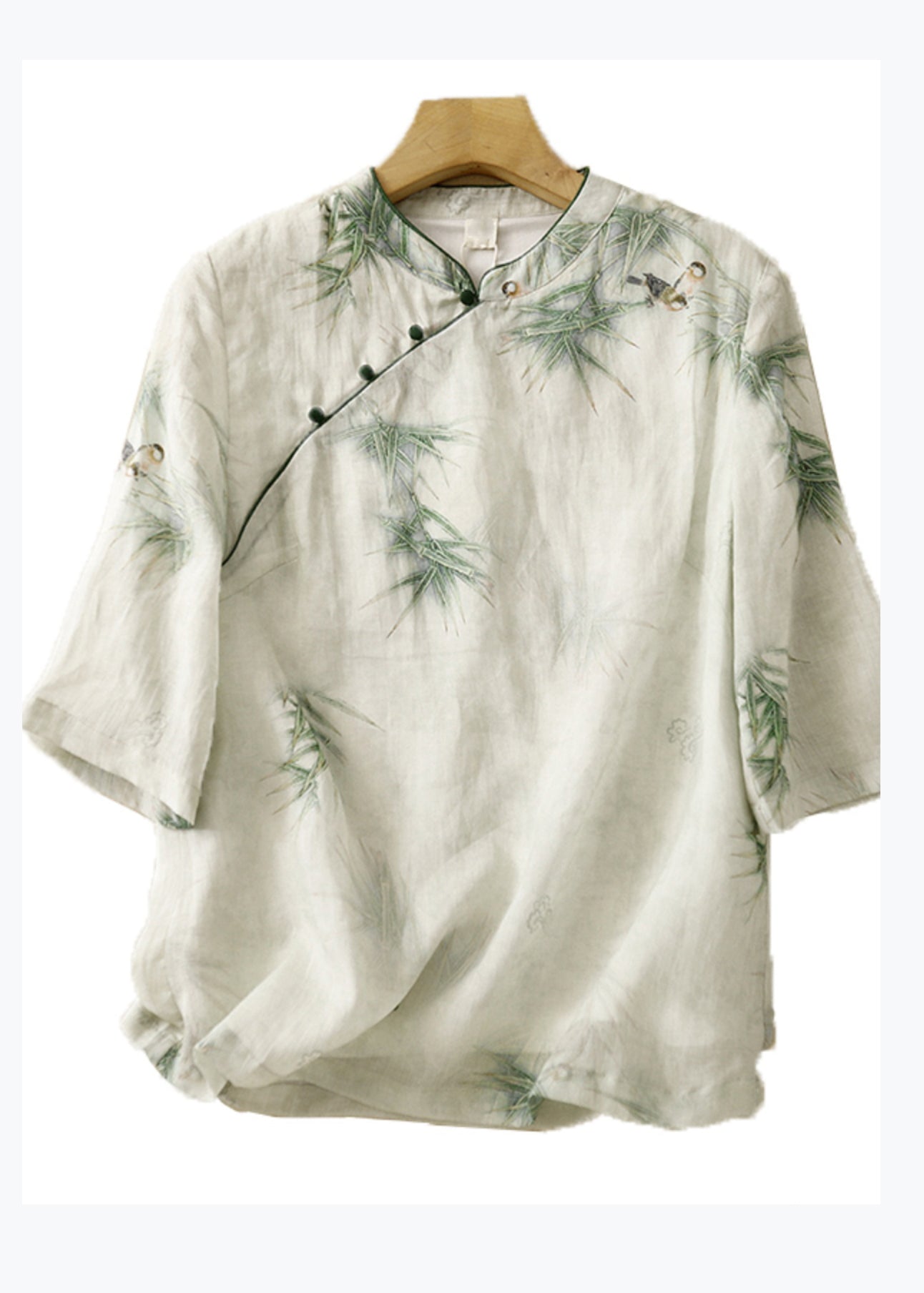 Classic Vintage Shirt with a Flattering Fit