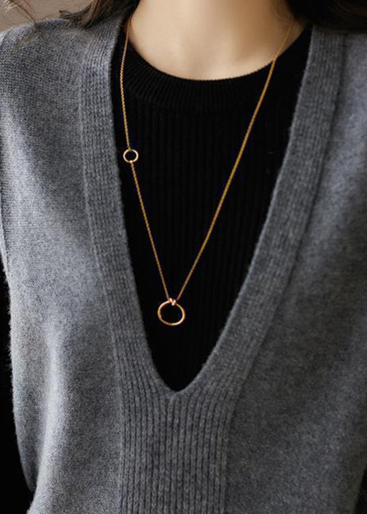 Effortlessly Elegant Coat with a Timeless Design