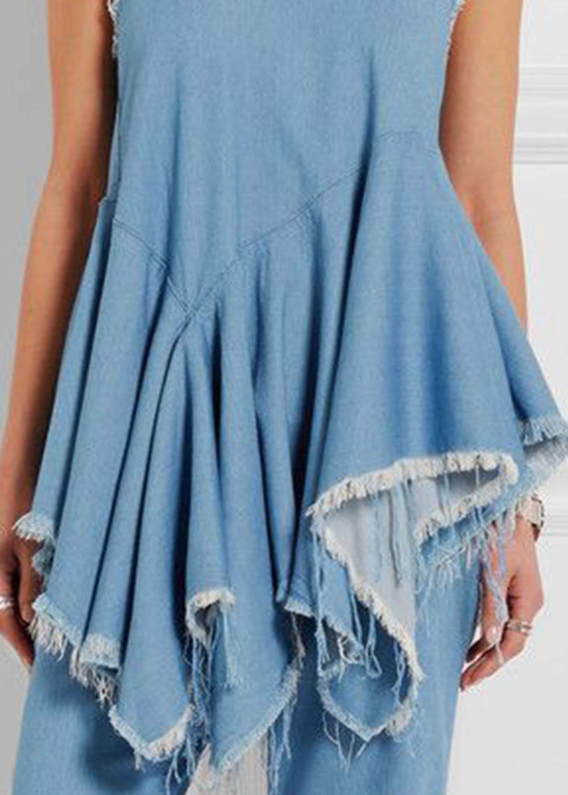 Beautifully Finished Garment in a Timeless Design