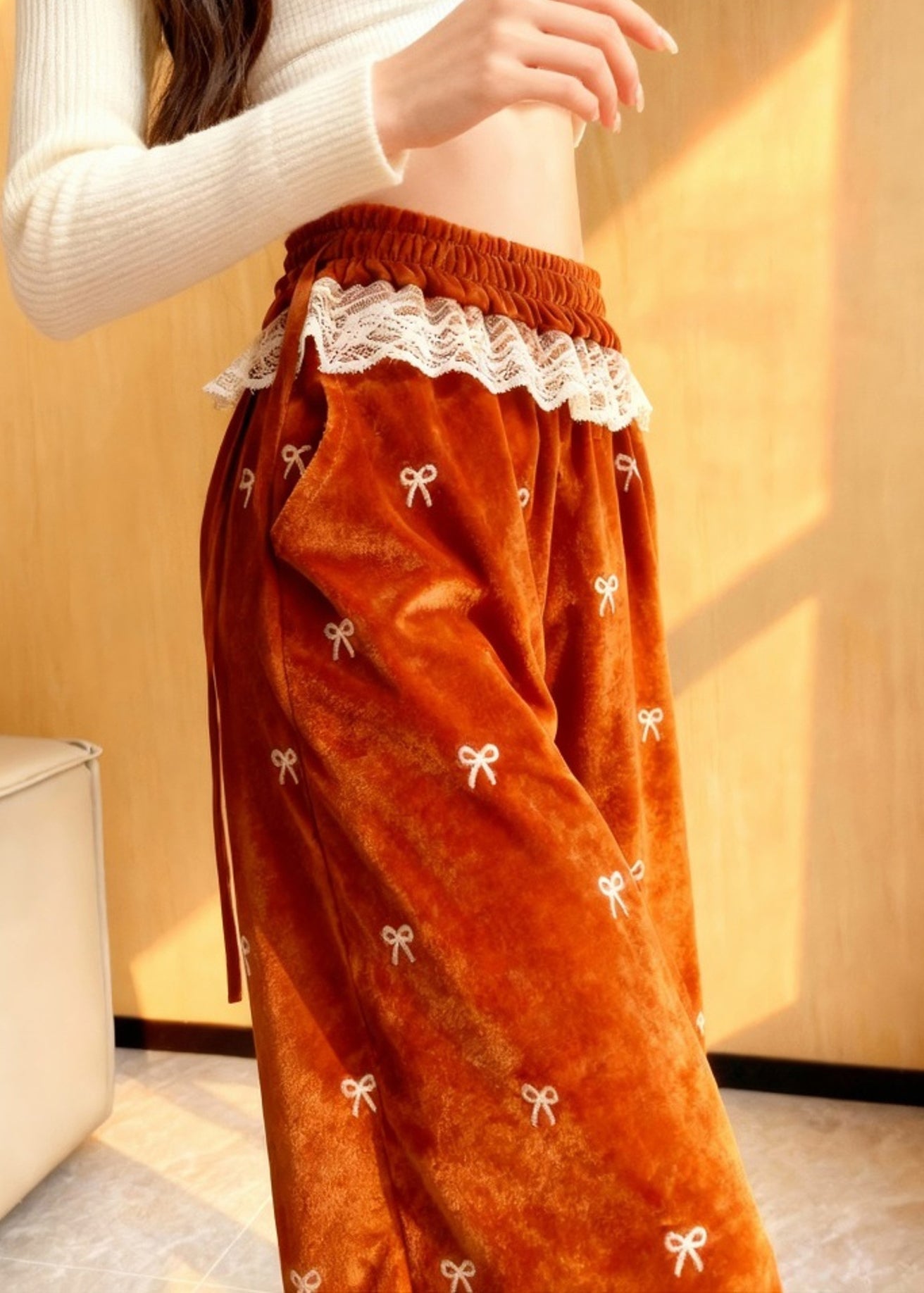 Beautifully Finished Pants in a Timeless Design