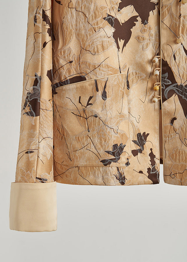 A Vintage Style Coat with Delicate Timeless Details