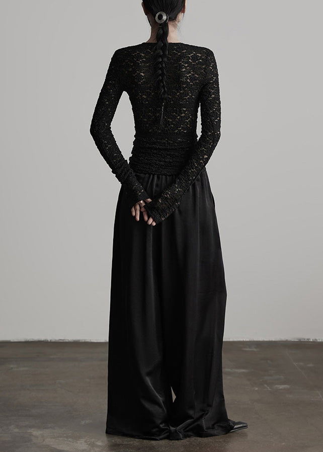 Classic Vintage Pants with a Flattering Fit