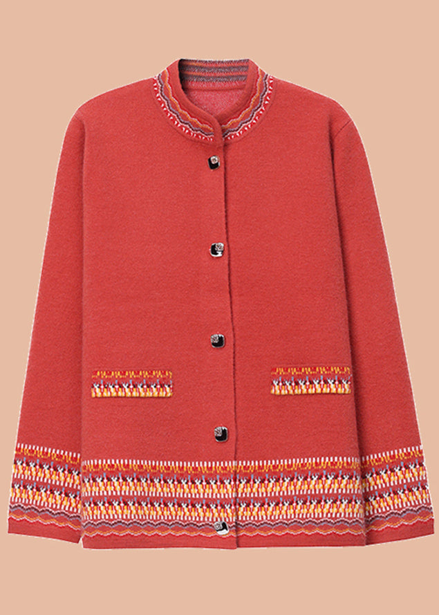 Well Tailored Cardigan with a Graceful Silhouette