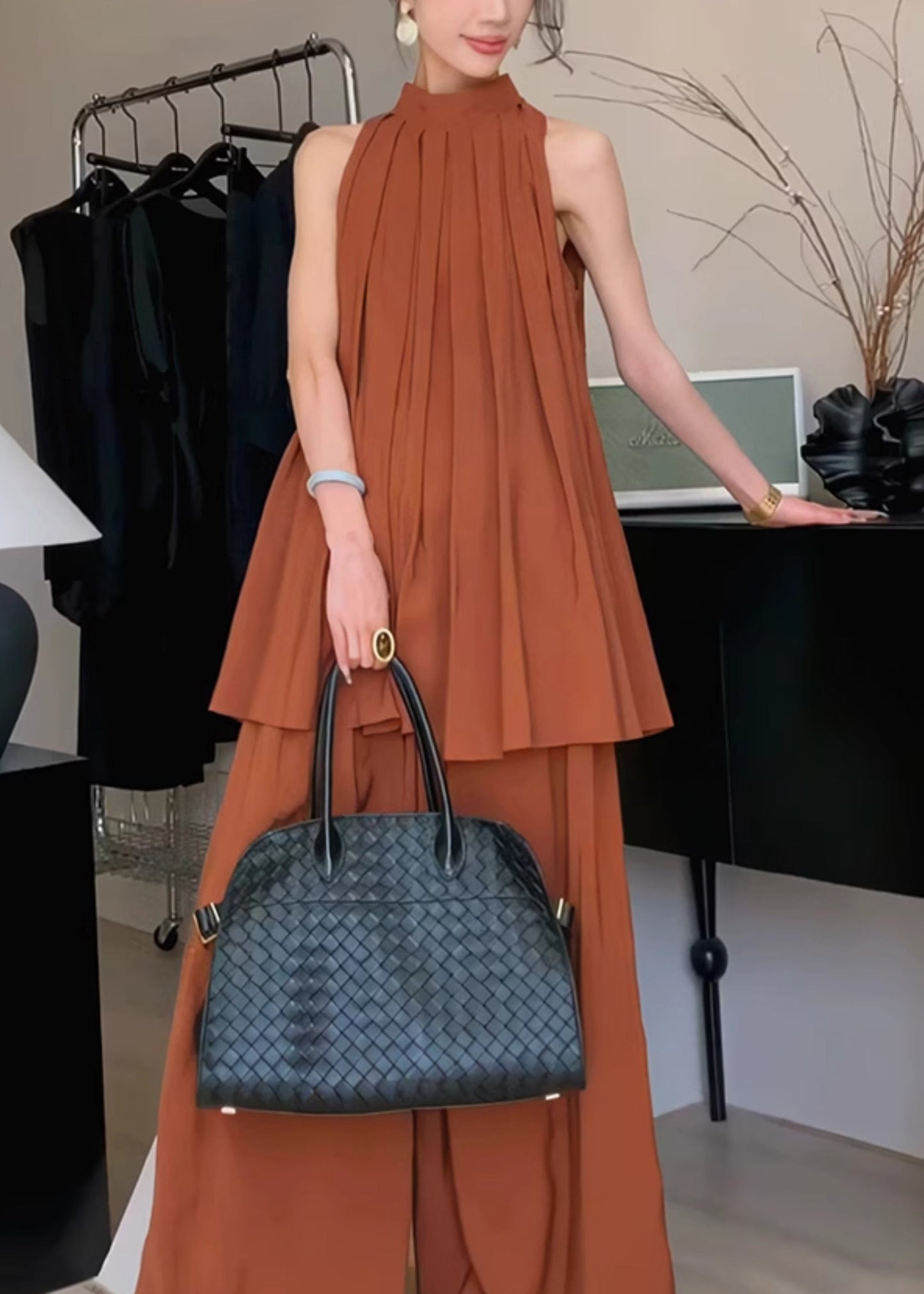 Gracefully Styled Garment for Any Occasion