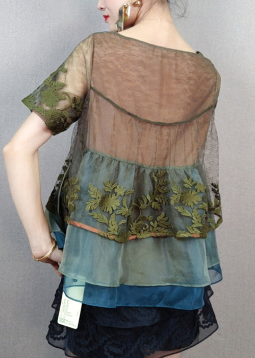 A Vintage Style Shirt with Delicate Timeless Details