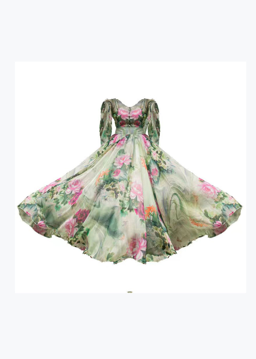 Classic Vintage & Enduringly Stylish Dress