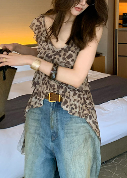 Gracefully Styled Top for Any Occasion