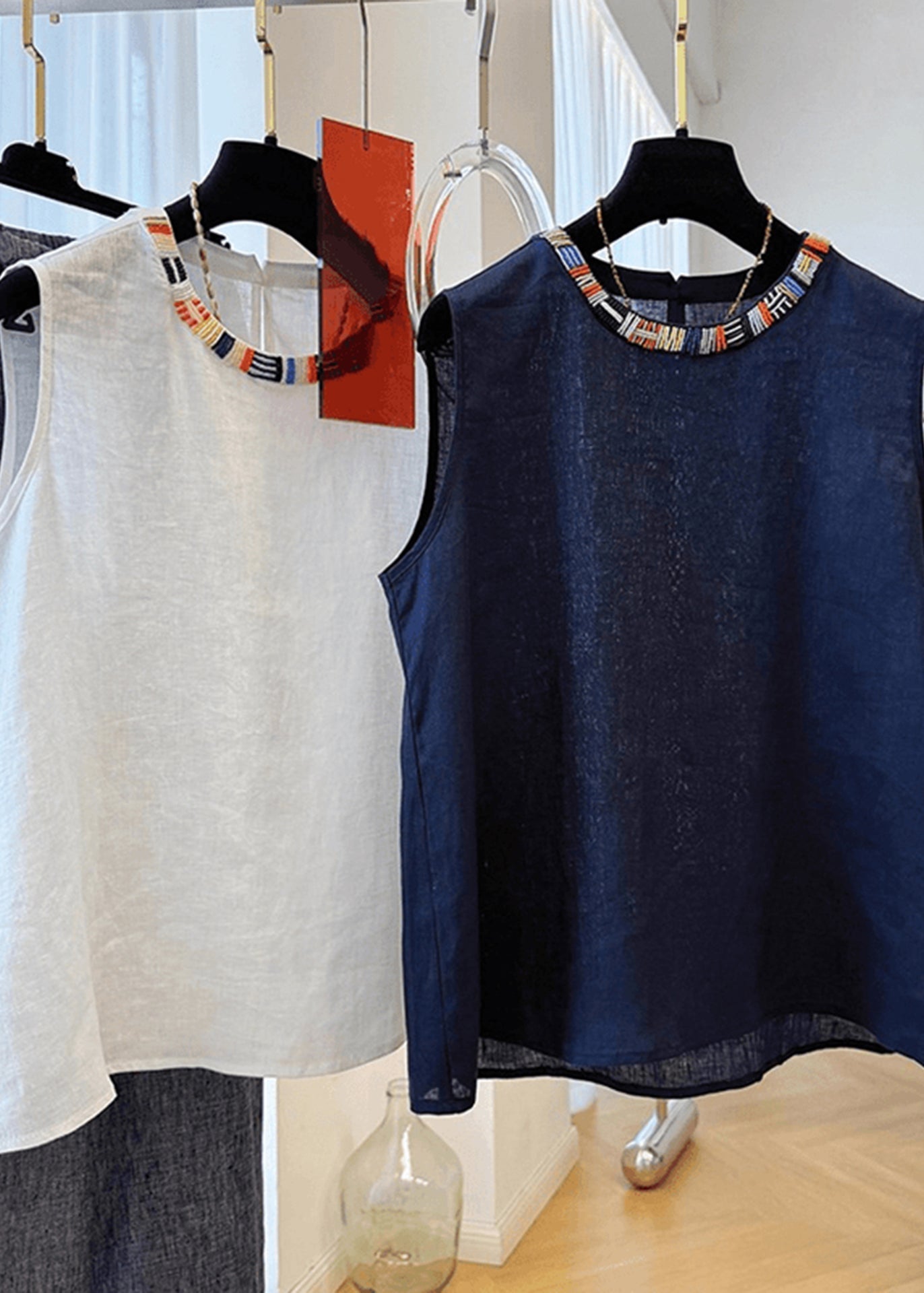 Effortlessly Elegant Shirt with a Timeless Design