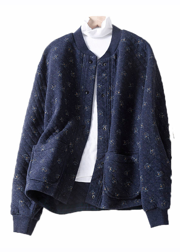Effortlessly Elegant Coat with a Timeless Design