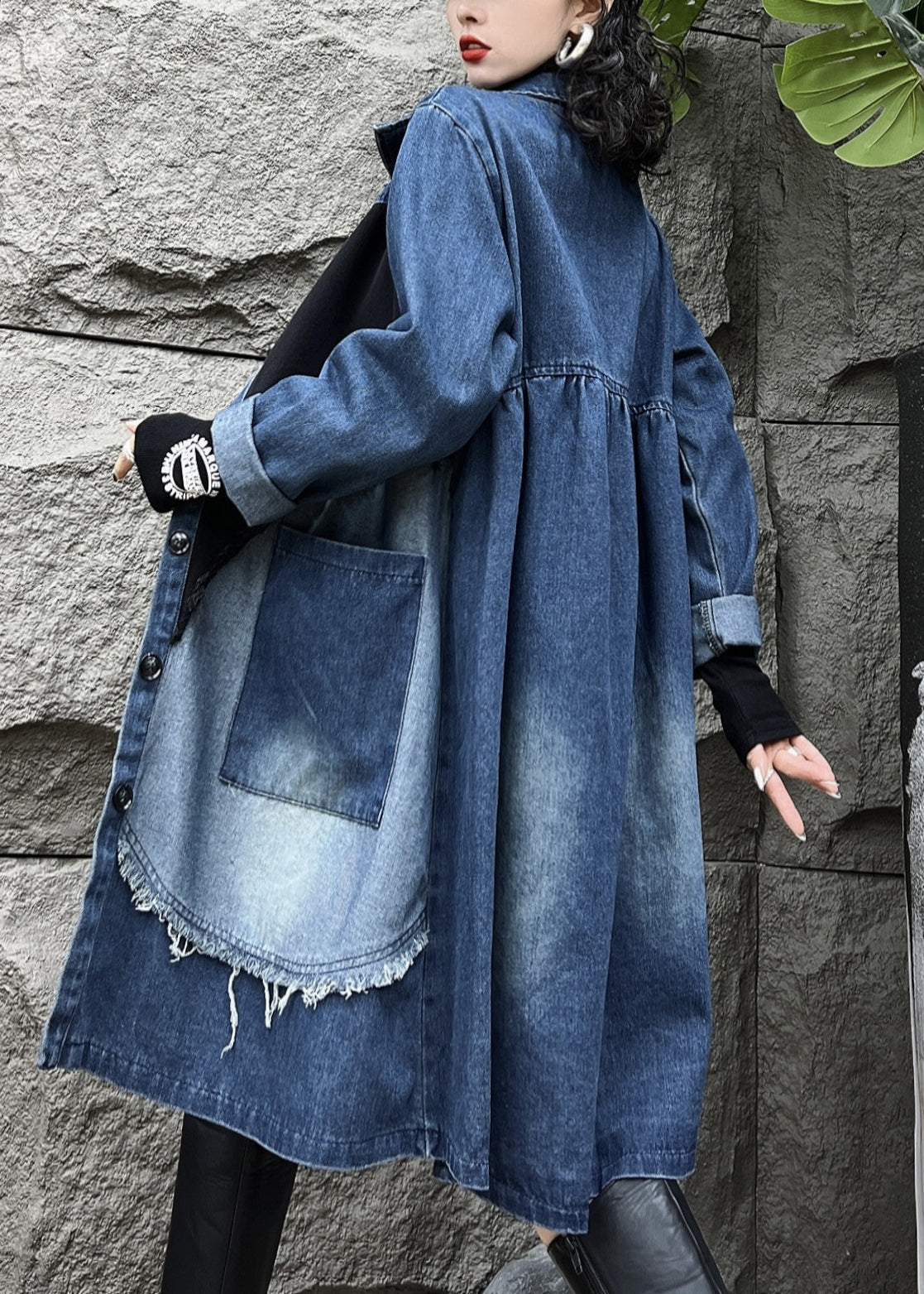 Classic Vintage & Enduringly Stylish Coat