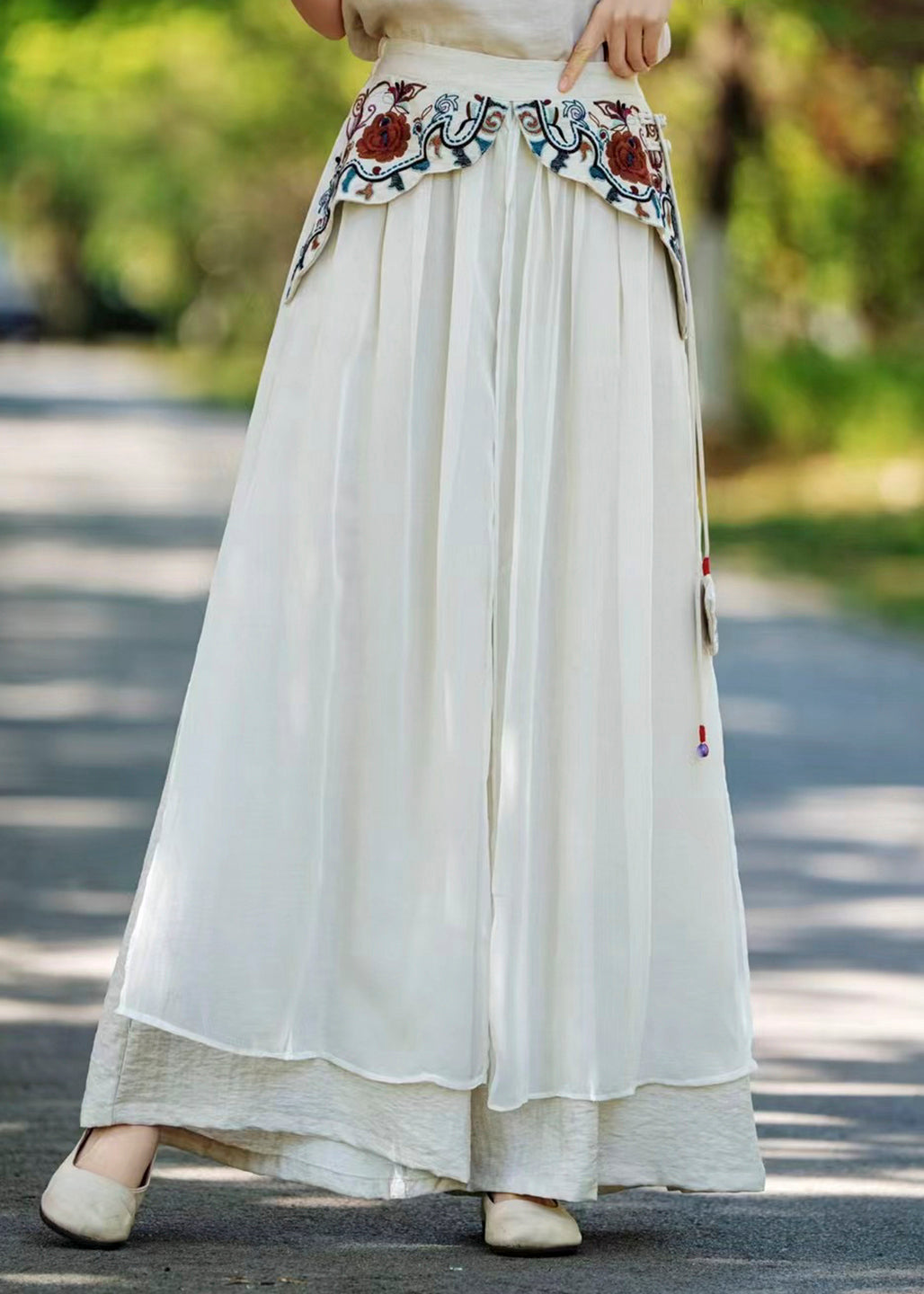 Beautifully Crafted Pants in a Classic Style