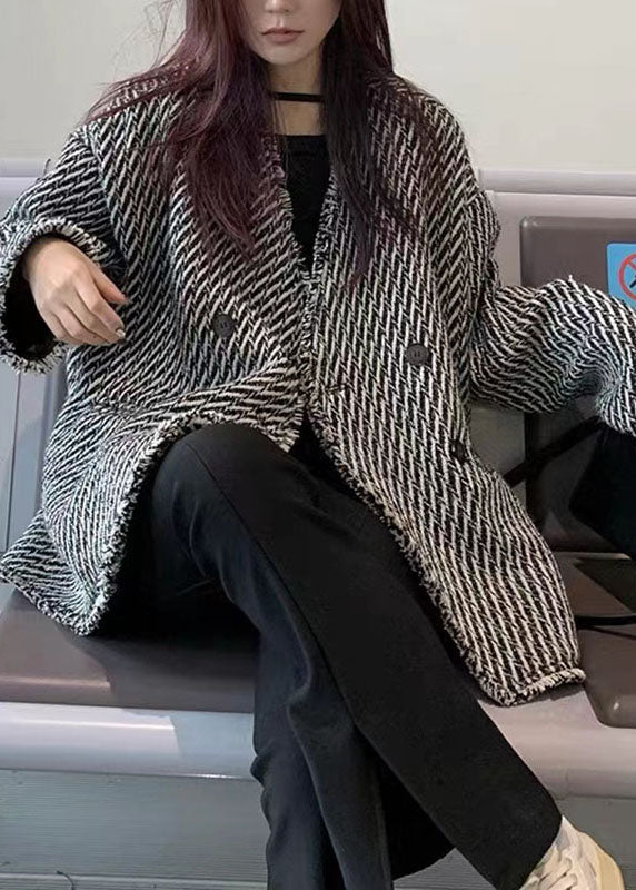 Classic Vintage Coat with a Flattering Fit