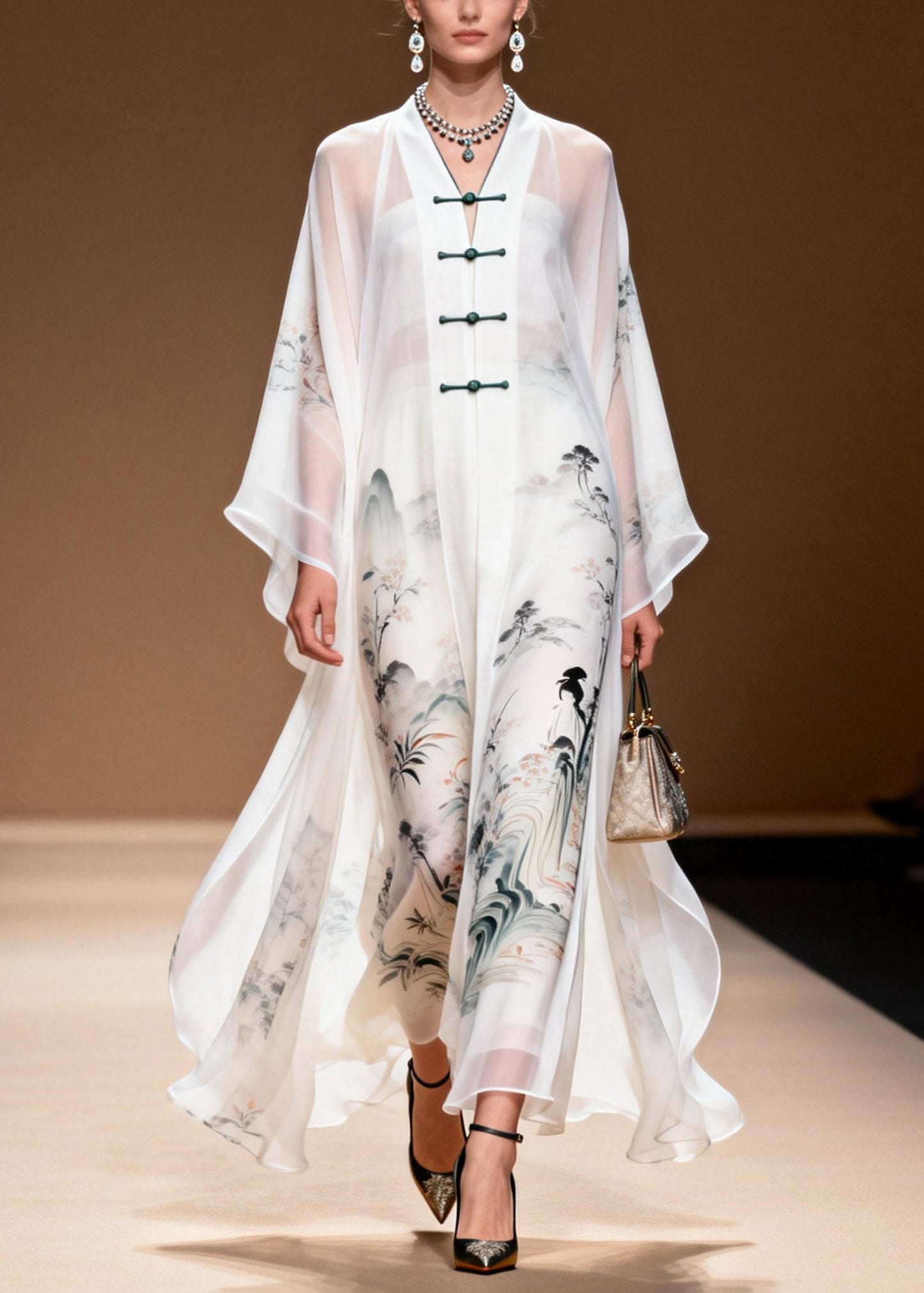 Beautifully Crafted Dress in a Classic Style