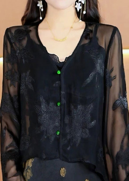 Beautifully Finished Top in a Timeless Design