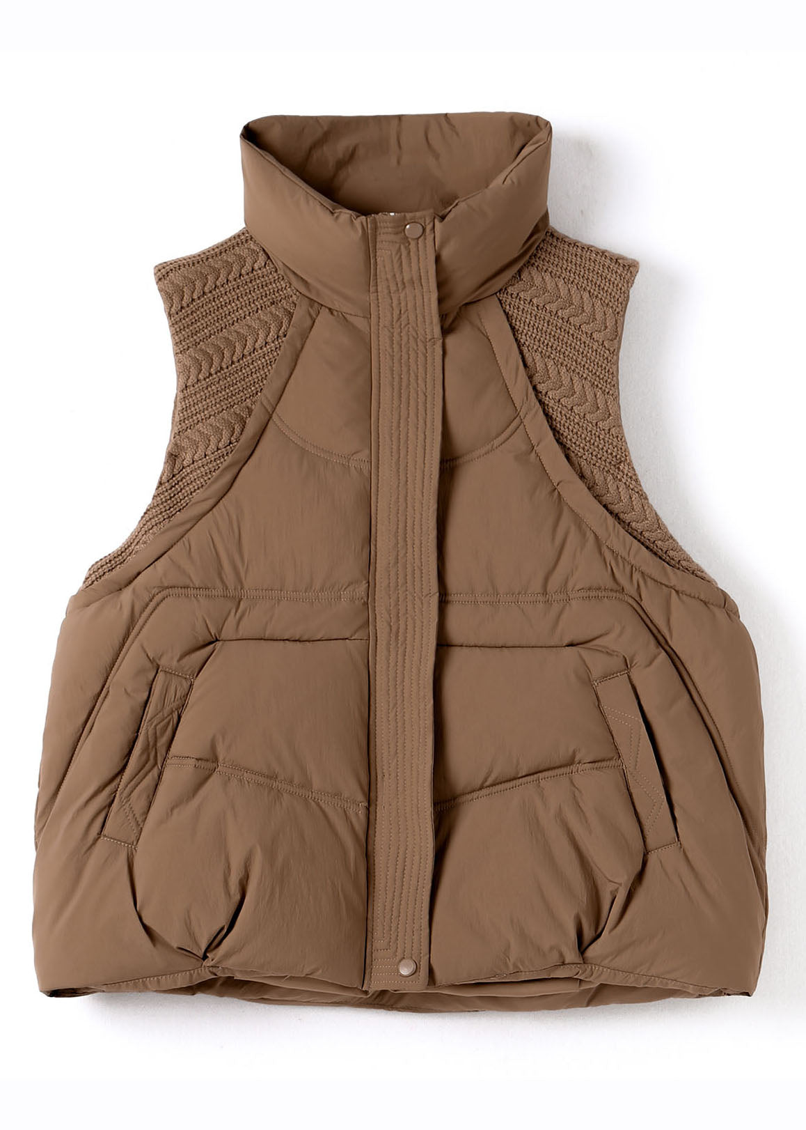 Effortlessly Elegant Coat with a Timeless Design
