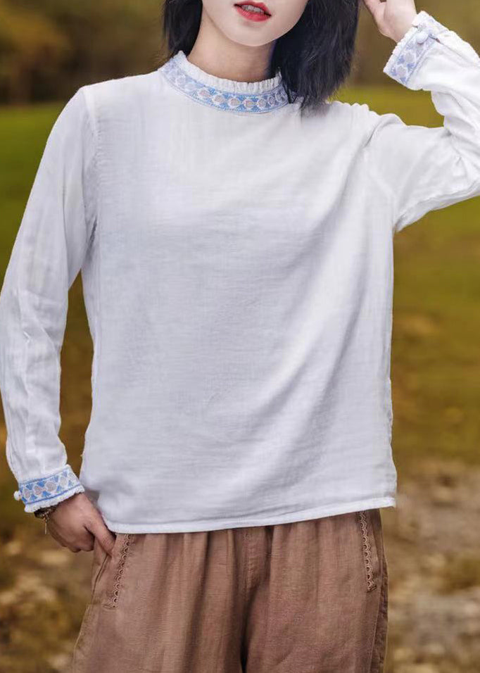 Effortlessly Elegant Shirt with a Timeless Design