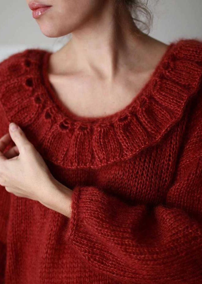 Elegantly Styled Pullover for Everyday Wear