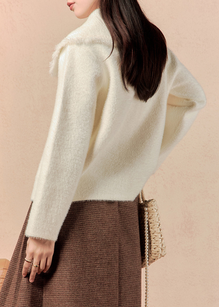 Polished Coat with an Effortless Classic Look