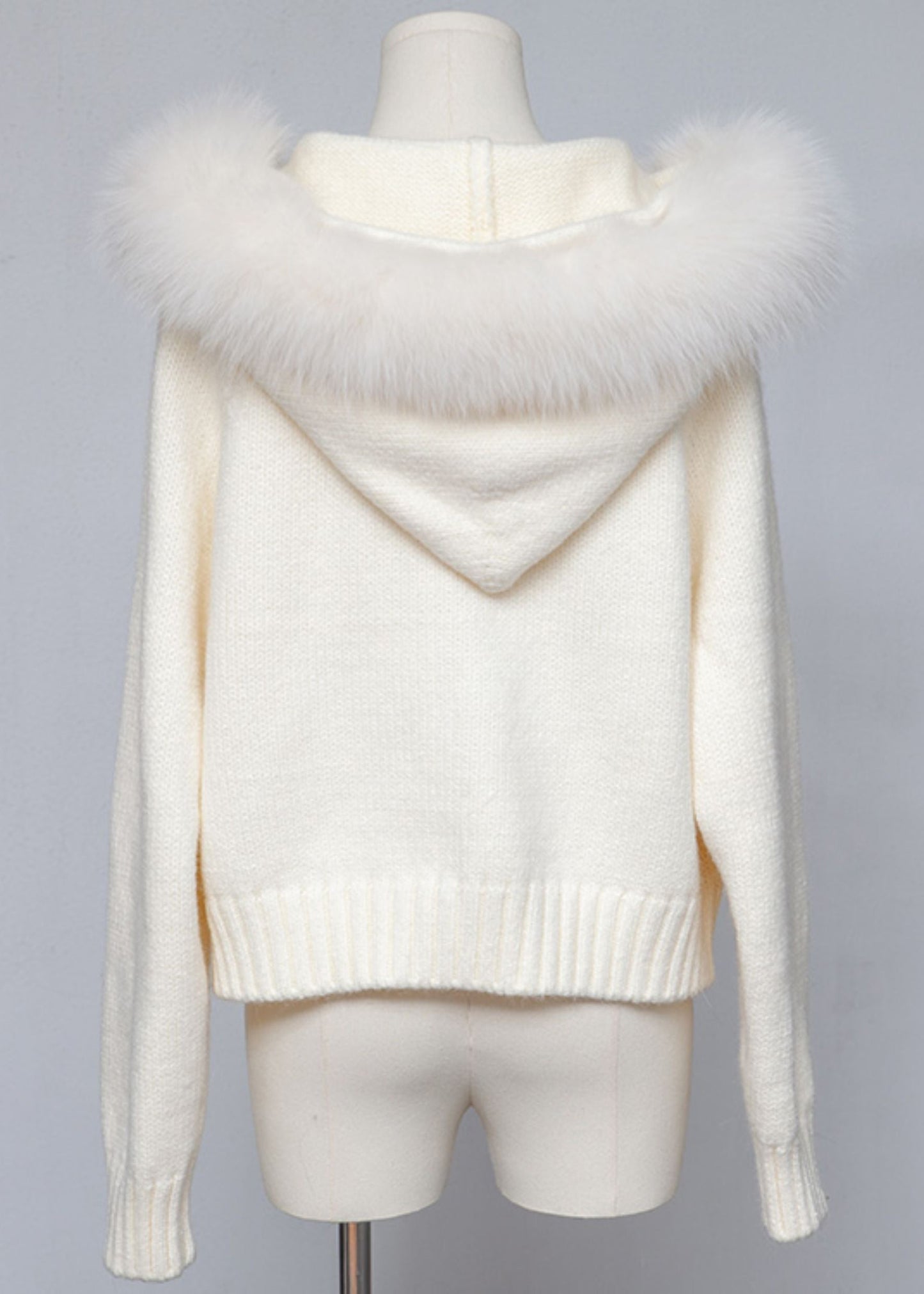 Gracefully Styled Coat for Any Occasion