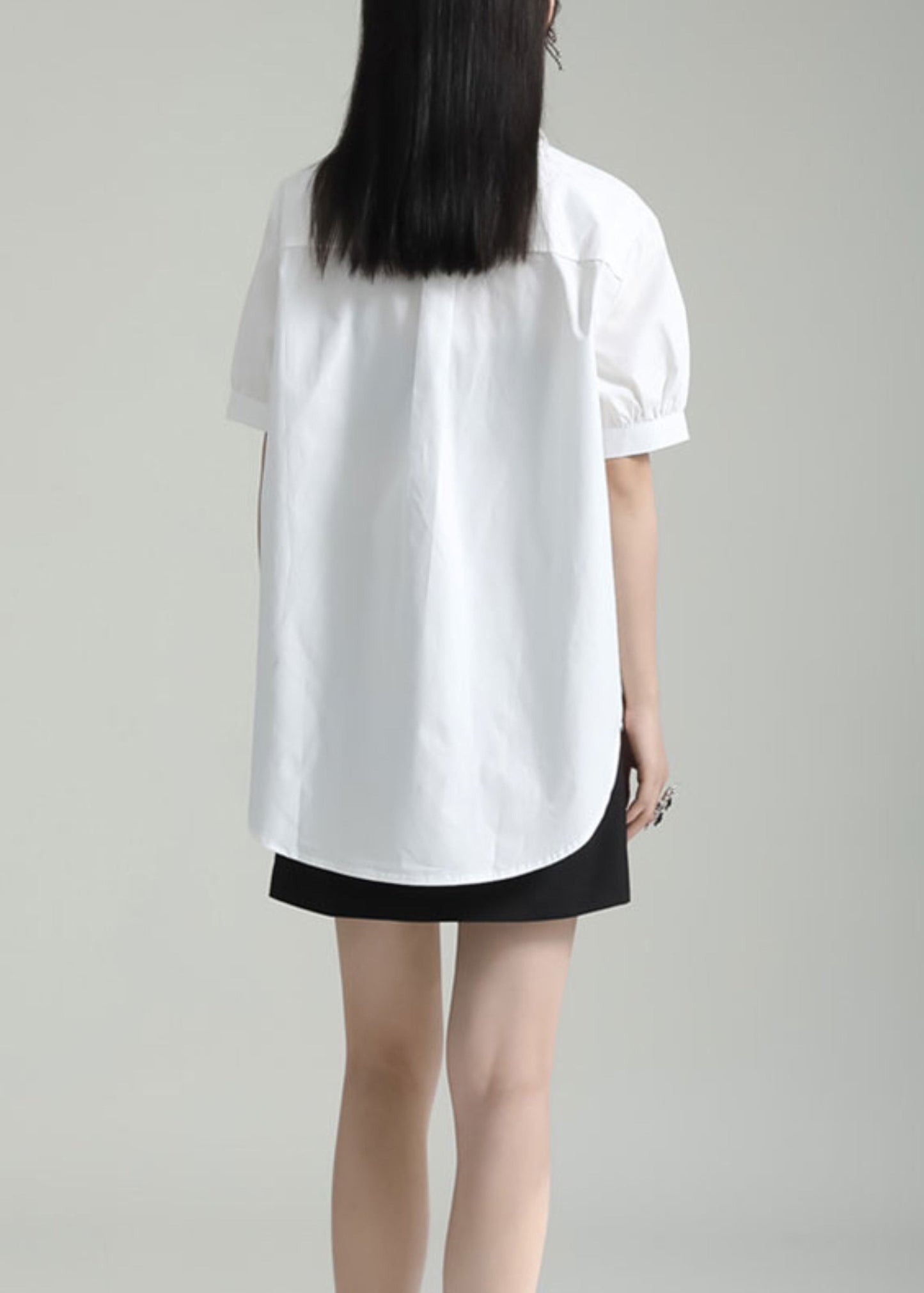 Well Tailored Shirt with a Graceful Silhouette