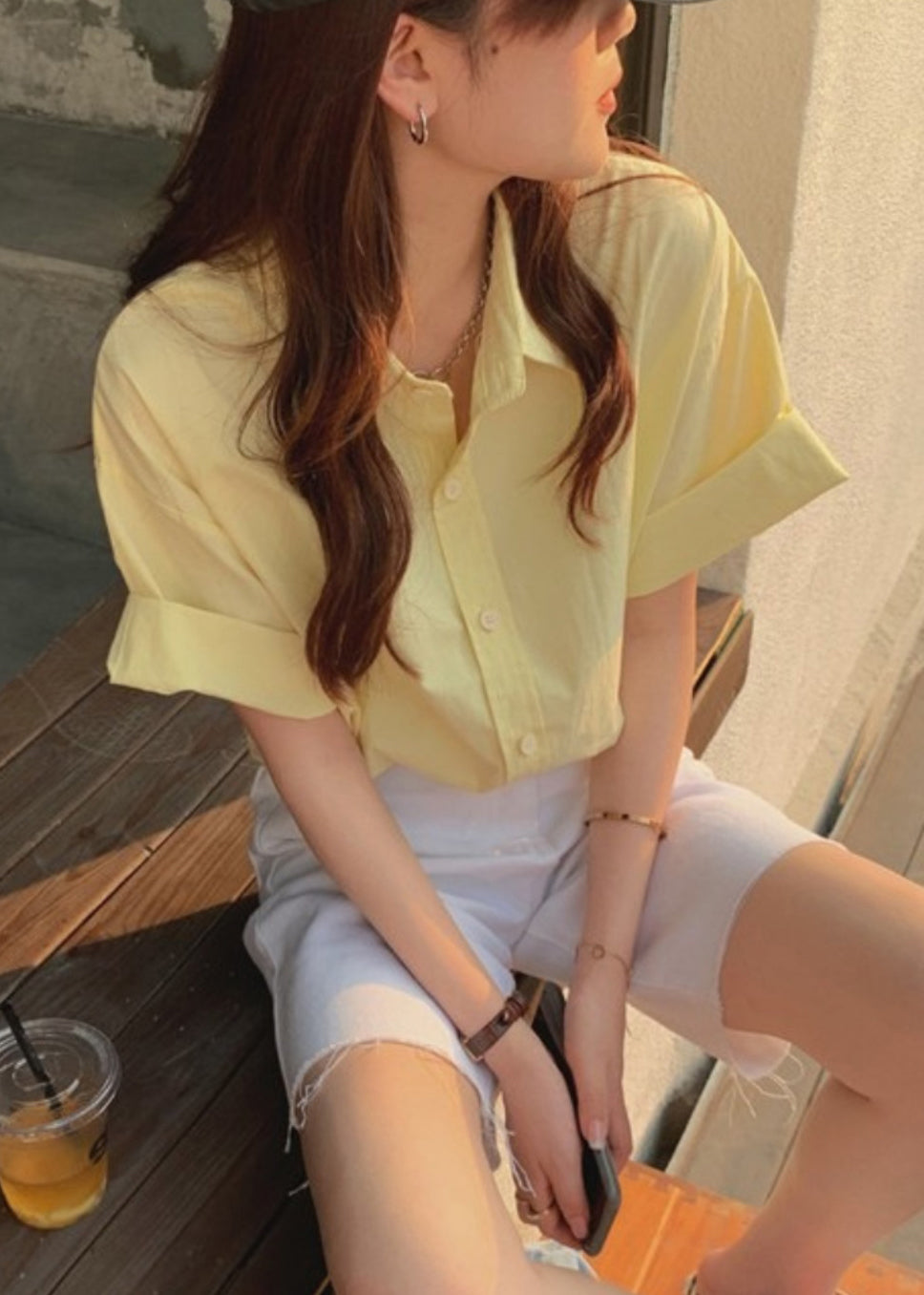 Classic Vintage Shirt with a Flattering Fit