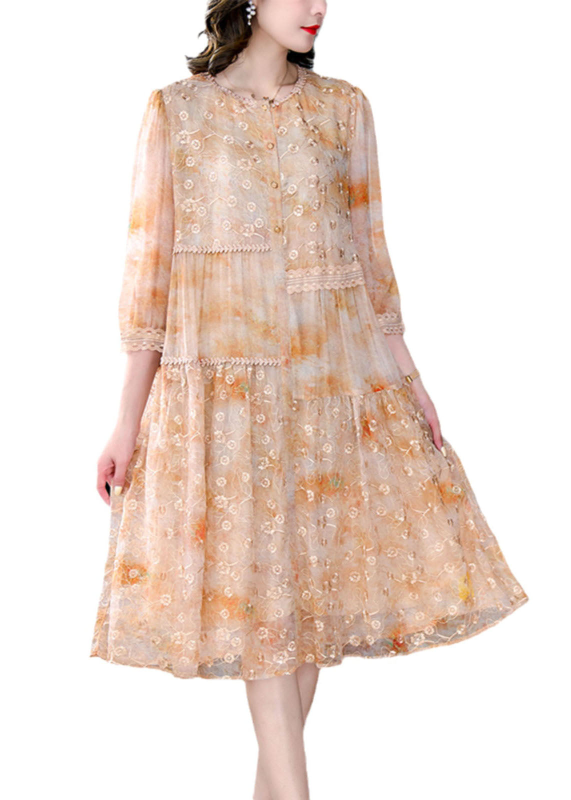 Well Tailored Dress with a Graceful Silhouette
