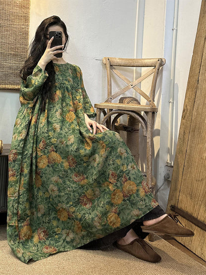A Vintage Style Dress with Delicate Timeless Details