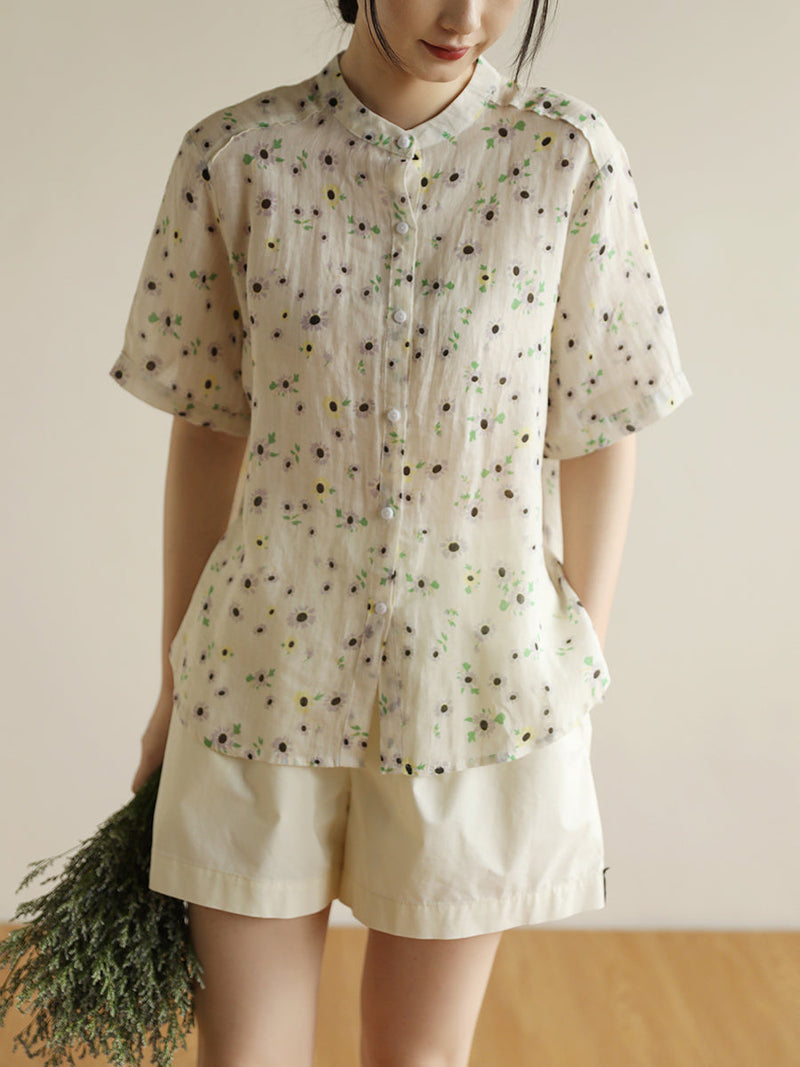 Well Tailored Cardigan with a Graceful Silhouette
