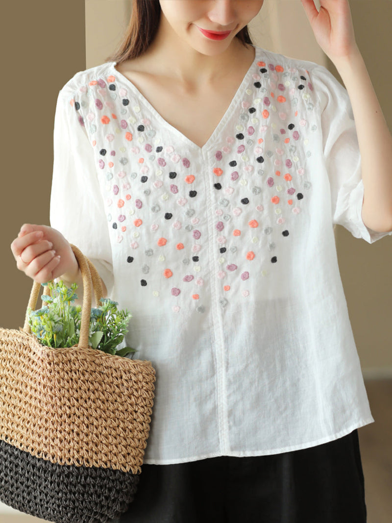 Well Tailored Top with a Graceful Silhouette